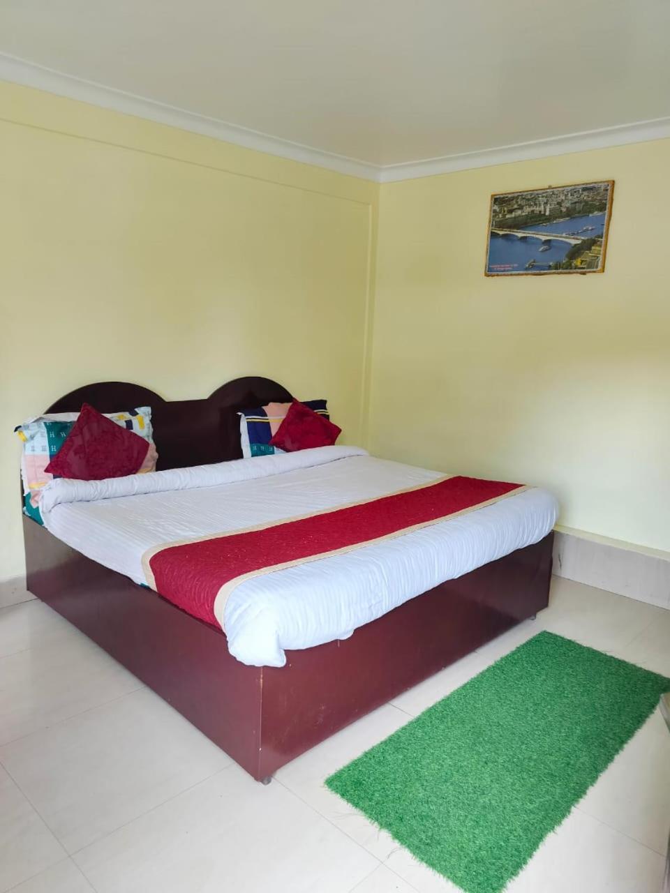 Hotel Surya Lake View Nainital Exterior photo